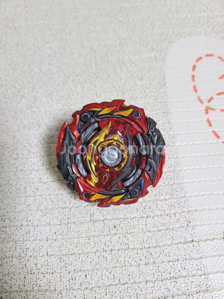 베이블레이드 월드스프리건 상태좋음--0