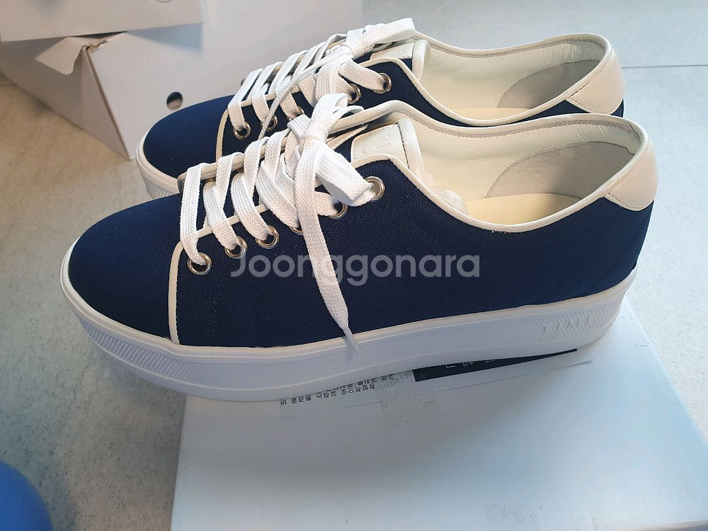 타임 스니커즈--4