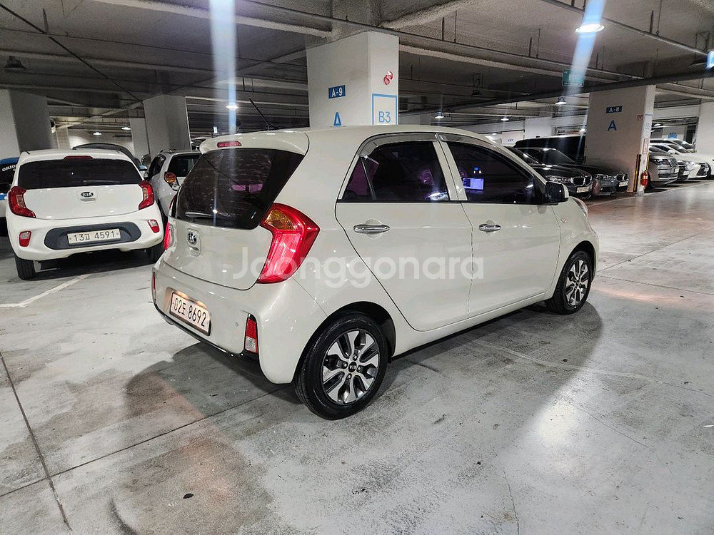 더뉴모닝 스마트 모델 2016년식 45,000km--2