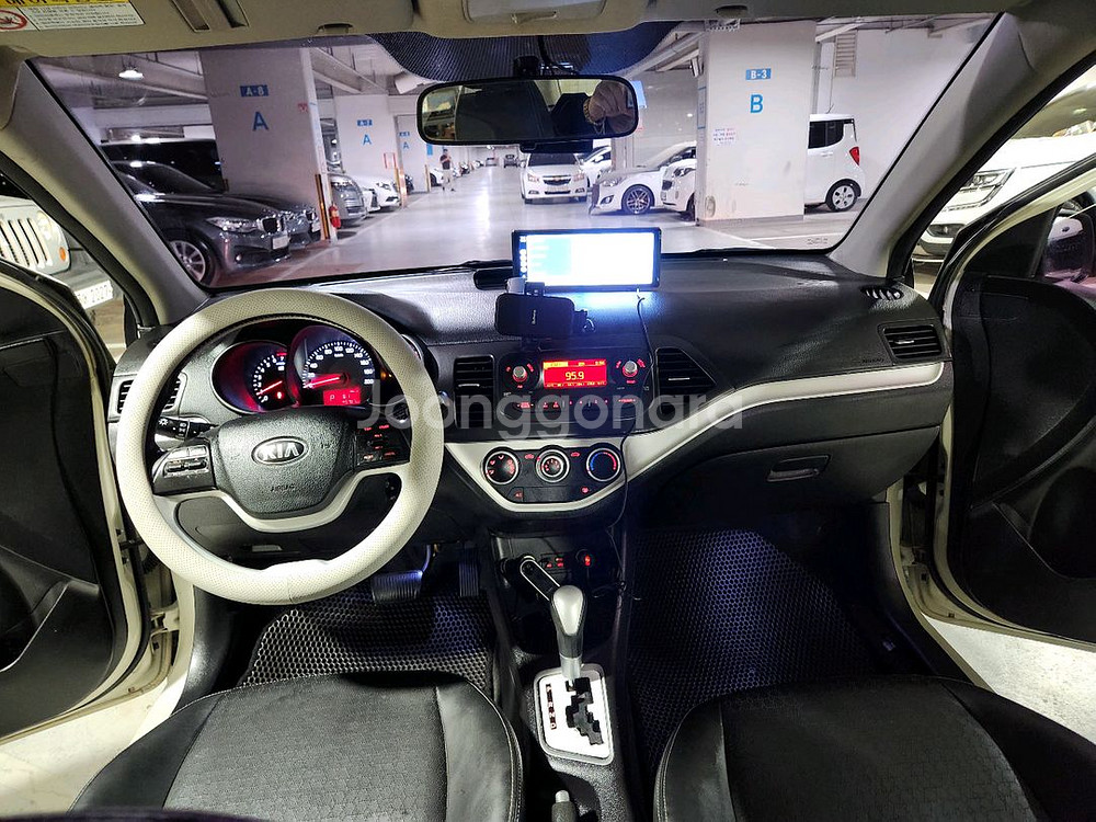 더뉴모닝 스마트 모델 2016년식 45,000km--4