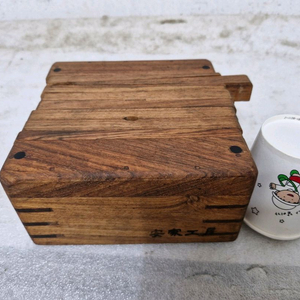 도장 팔때 사용되는 고정틀 참죽나무 입니다