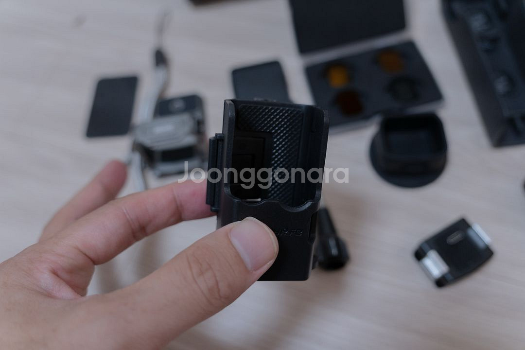 DJI 오즈모 포켓 3 풀박스 + 마운트/nd필터등 악--8