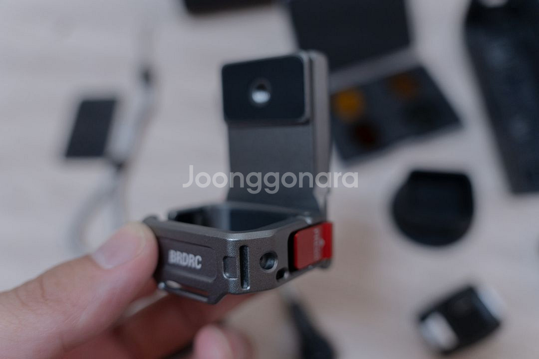 DJI 오즈모 포켓 3 풀박스 + 마운트/nd필터등 악--7