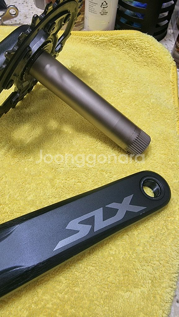 시마노 데오레 SLX 크랭크셋 (FC-M7100)--2