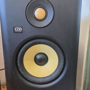 krk rokit5 g4 판매합니다!!