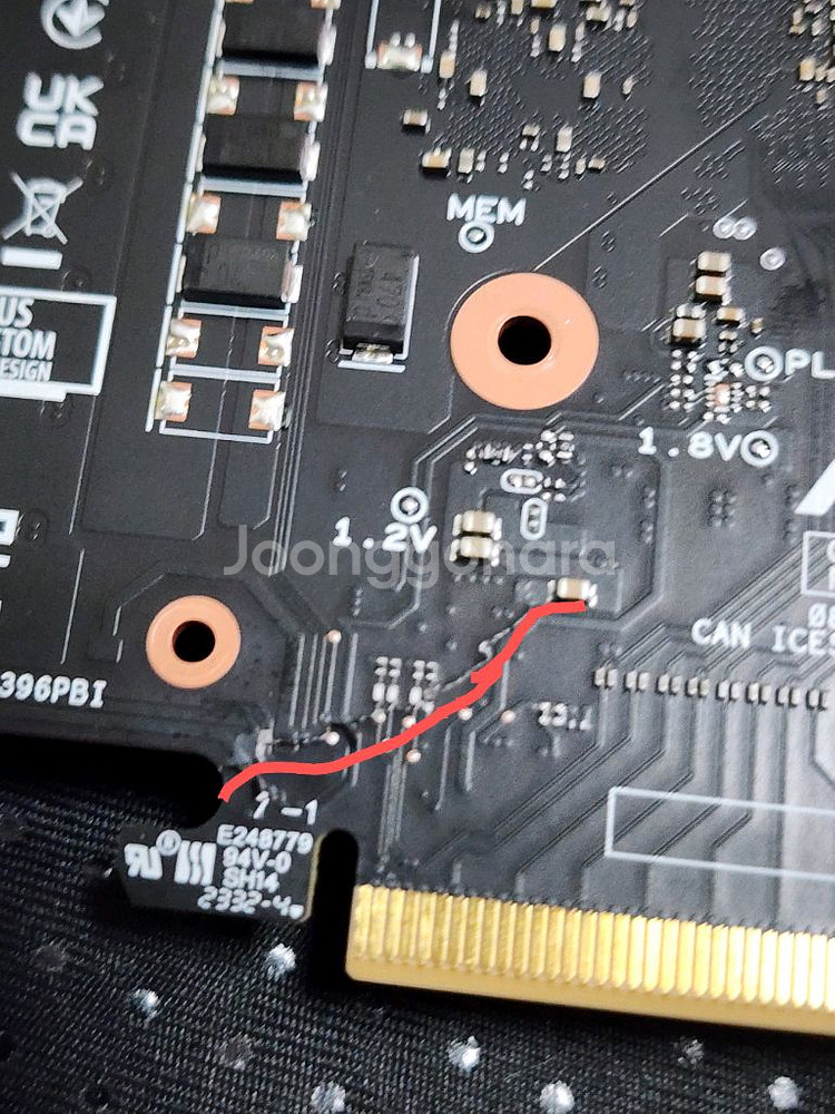 파손 크랙 부품용 그래픽카드 팝니다 RTX4080--1