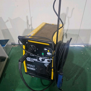 co2 용접기, 이태리 DECA, MIG/MAG