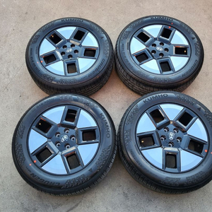 싼타페 MX5 하이브리드 18인치 순정 임판휠타이어