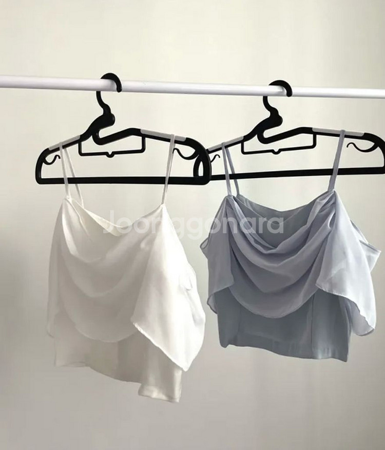 새상품:) 쉬폰 프릴 오프숄더 블라우스--4