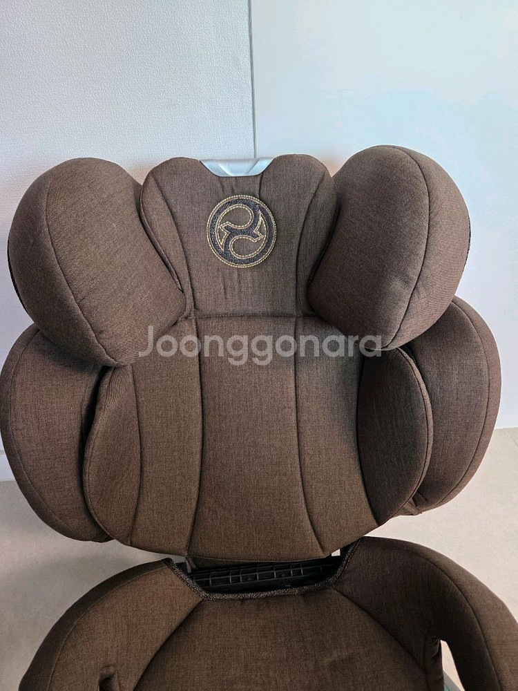 싸이벡스 솔루션 주니어 카시트--1