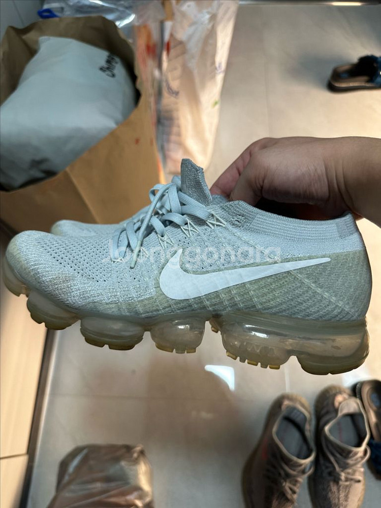 나이키 베이퍼맥스 1.0 퓨어 플래티넘 265사이즈--0