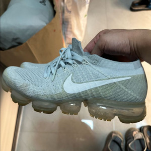 나이키 베이퍼맥스 1.0 퓨어 플래티넘 265사이즈