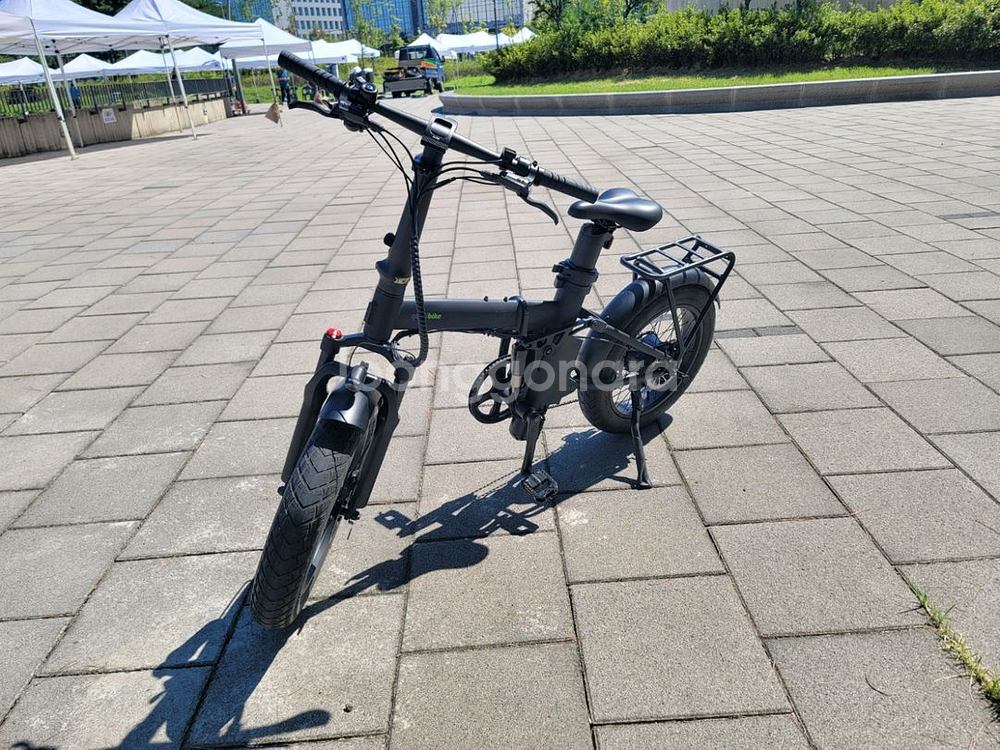 퀄리Q 맥스 포퍼먼스 20인치 팻바이크 전기자전거--1