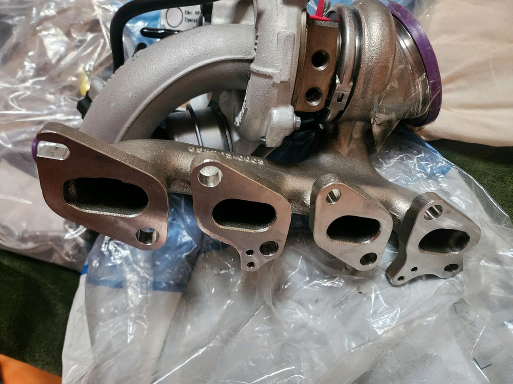 트랙스 1,4터보차량용 터보차져 앗세이 이미지