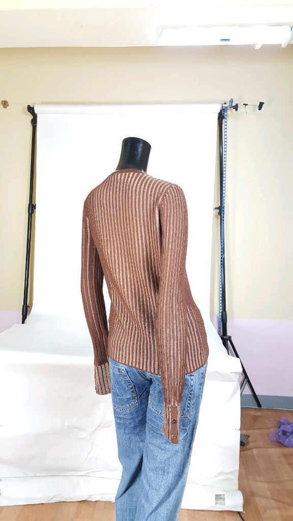 페라가모 마호가니색 쫄쫄이 울 여성 니트--5