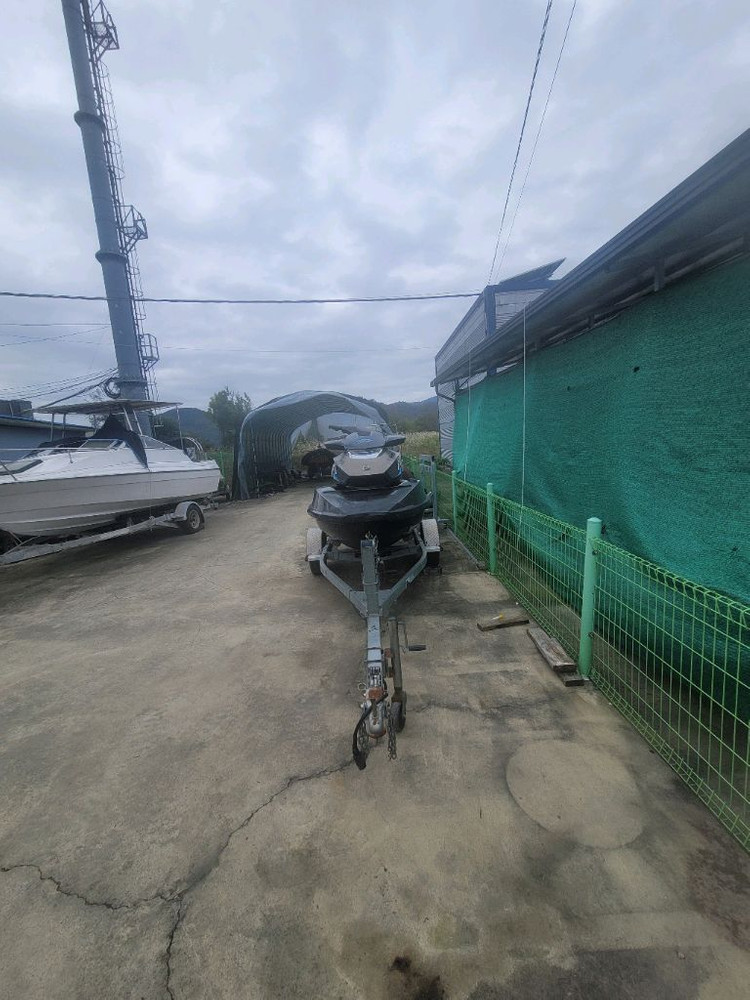 씨두 260 제트스키 이미지
