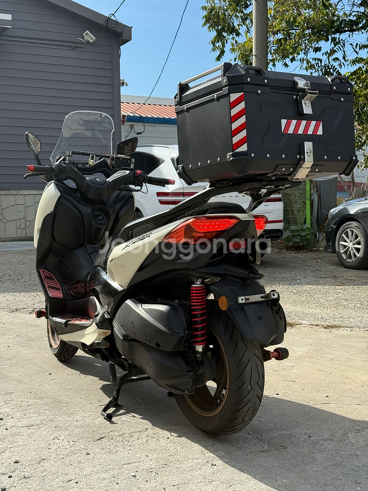 xmax300 22년식 저렴하게 판매합니다--5