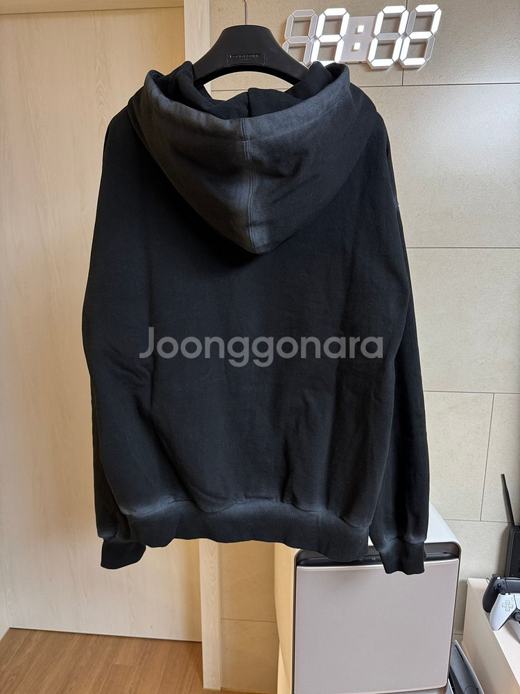 IRO MAN 이로맨 24fw 엣지 미네랄 워싱 후드--1