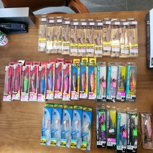 하야시 요즈리텅스텐 야마시타에기왕 에머랄다스아모라스