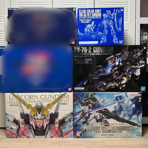 PG 퍼펙트 스트라이크, PG 유니콘 건담 + LED