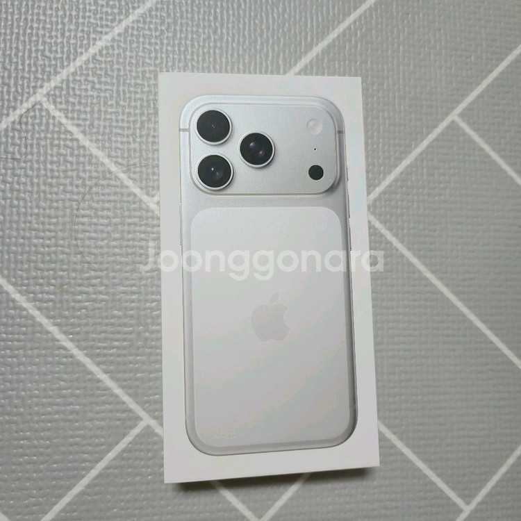 아이폰17프로맥스 256기가 팔아요--0