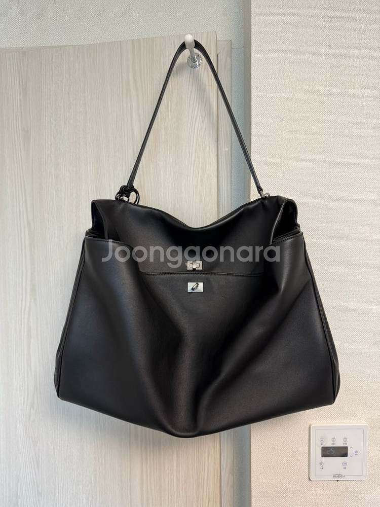 발렌시아가 로데오백 엑스라지 XL--0