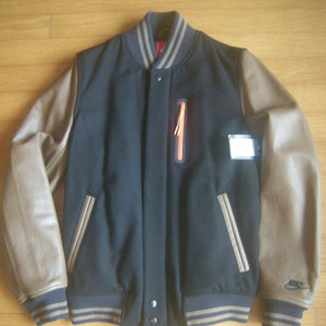 나이키nsw디스트로이어 바시티자켓(팔가죽)/아디다스캠핑런닝 바시티 스투시 슈프림 베이프 자동차 오토바이 녹타ACG