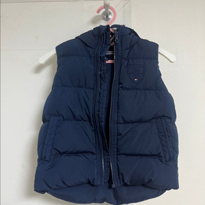 타미힐피거 아동 패딩 조끼