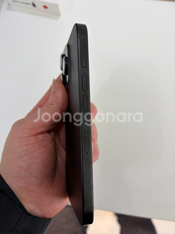 부산 직거래 아이폰16프로 256 SSS급 풀박스입니다--3