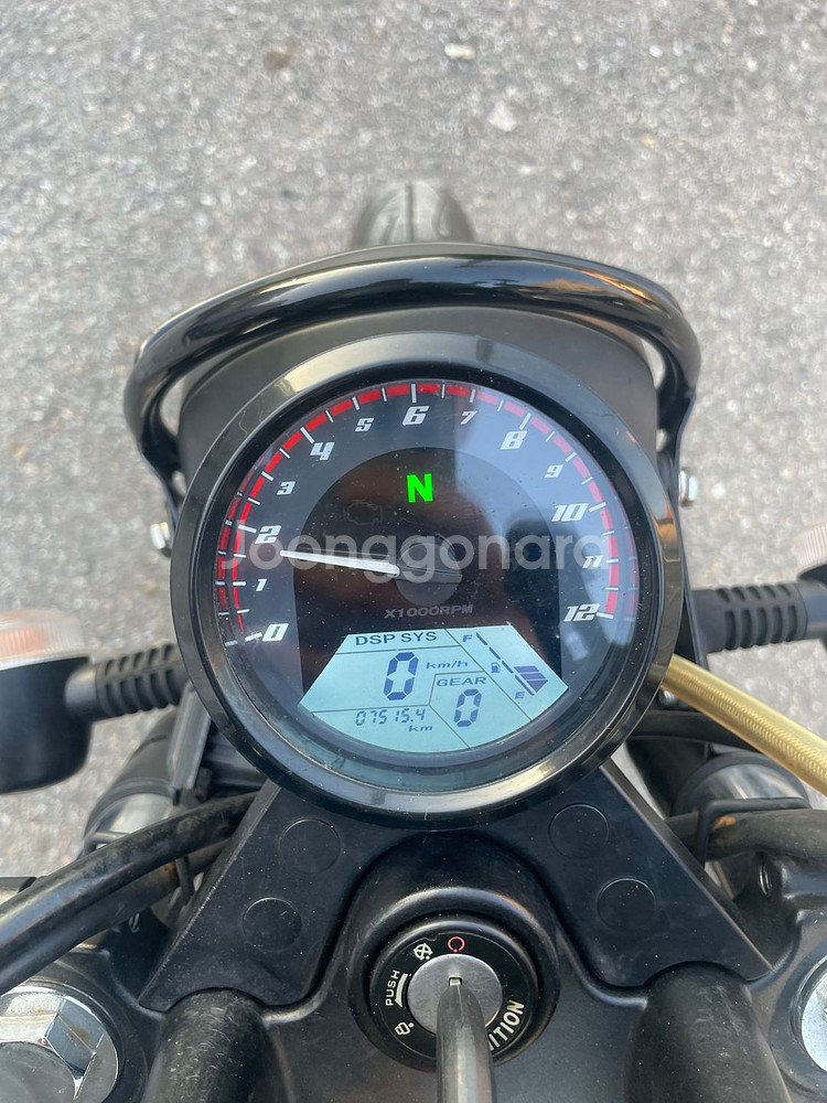 부캐너125 22년식 7500키로 저렴하게 판매합니다--9