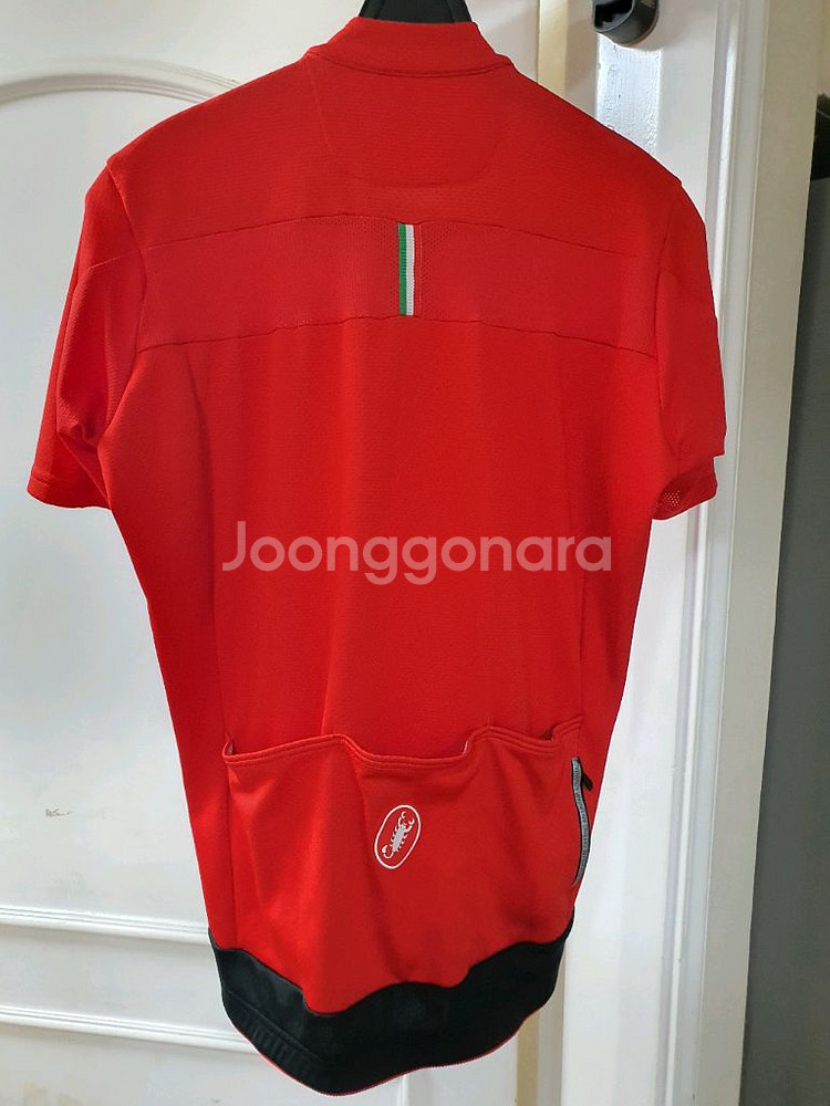 카스텔리 반팔져지 M사이즈 택배비포함 2.8만원--1