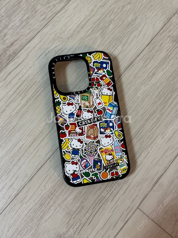 케이스티파이 키티 아이폰15프로 한정판 판매합니다!--0