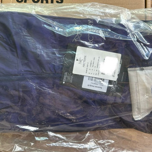 아크테릭스 스쿼미시후디 소울소닉 L 미개봉