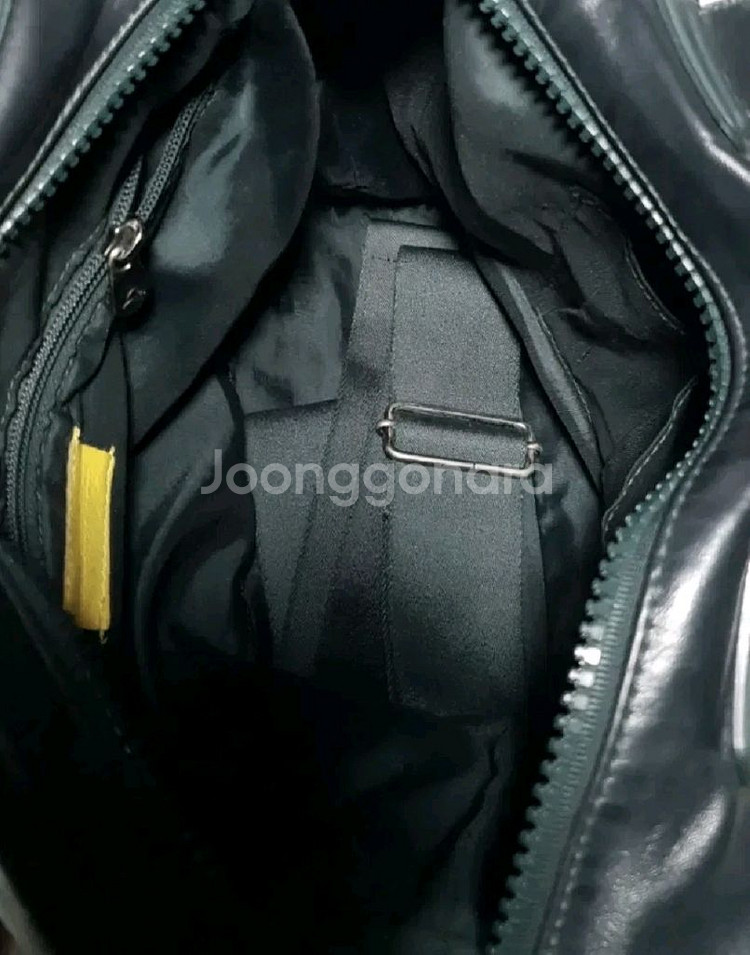 만다리나덕 양가죽 크로스백--1