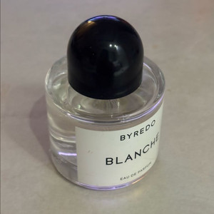 바이레도 블랑쉬 오 드 퍼퓸 50ml (잔량 99%)