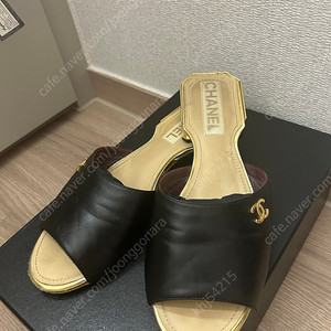 샤넬 로고뮬 정품