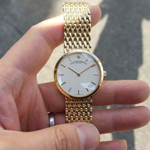 바쉐론 콘스탄틴 전체 18k 금시계 팝니다 이미지