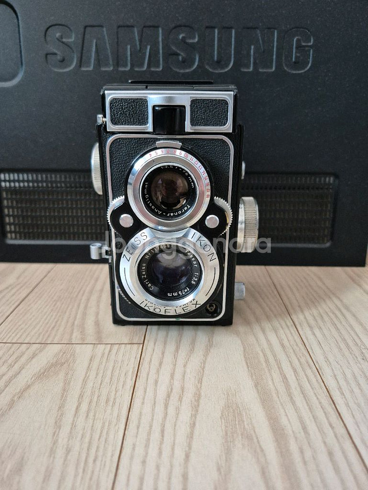 ZEISS IKOFLEX FAVORIT--1