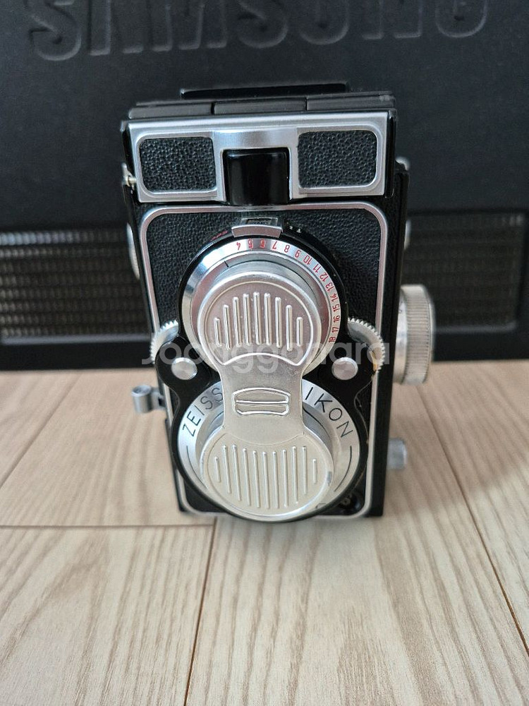 ZEISS IKOFLEX FAVORIT--0