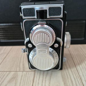 ZEISS IKOFLEX FAVORIT