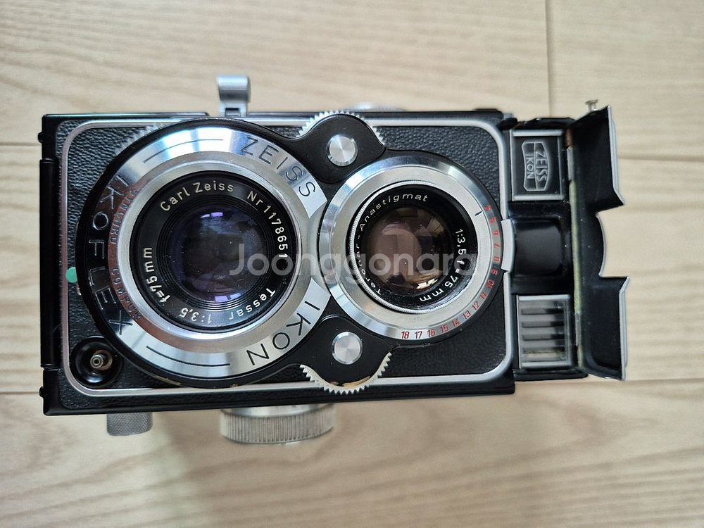 ZEISS IKOFLEX FAVORIT--5