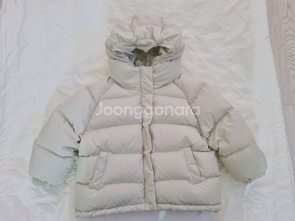 므므브 패딩 90사이즈--0