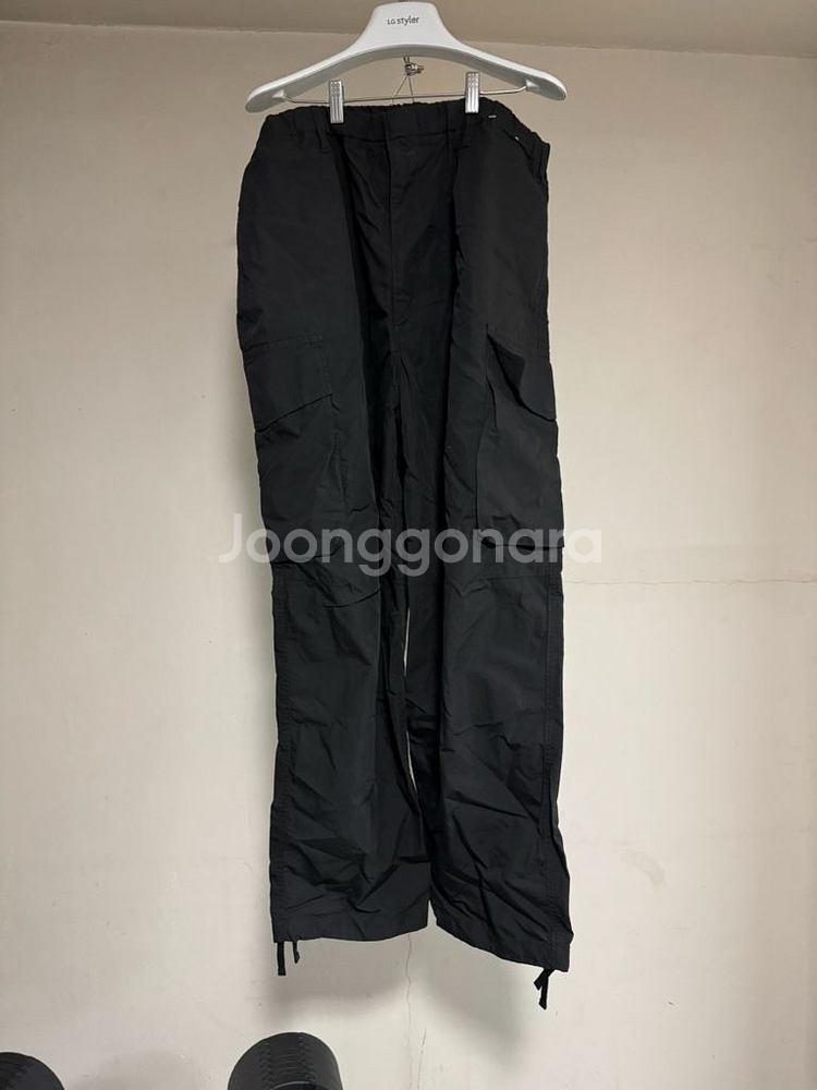 유니클로 U 와이드 파라슈트 카고팬츠 92-100cm--0