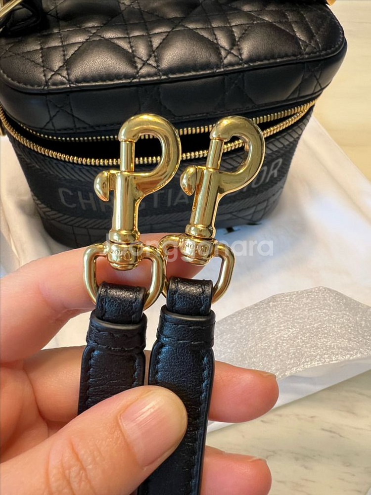 디올 베니티 스몰(검정색)--1