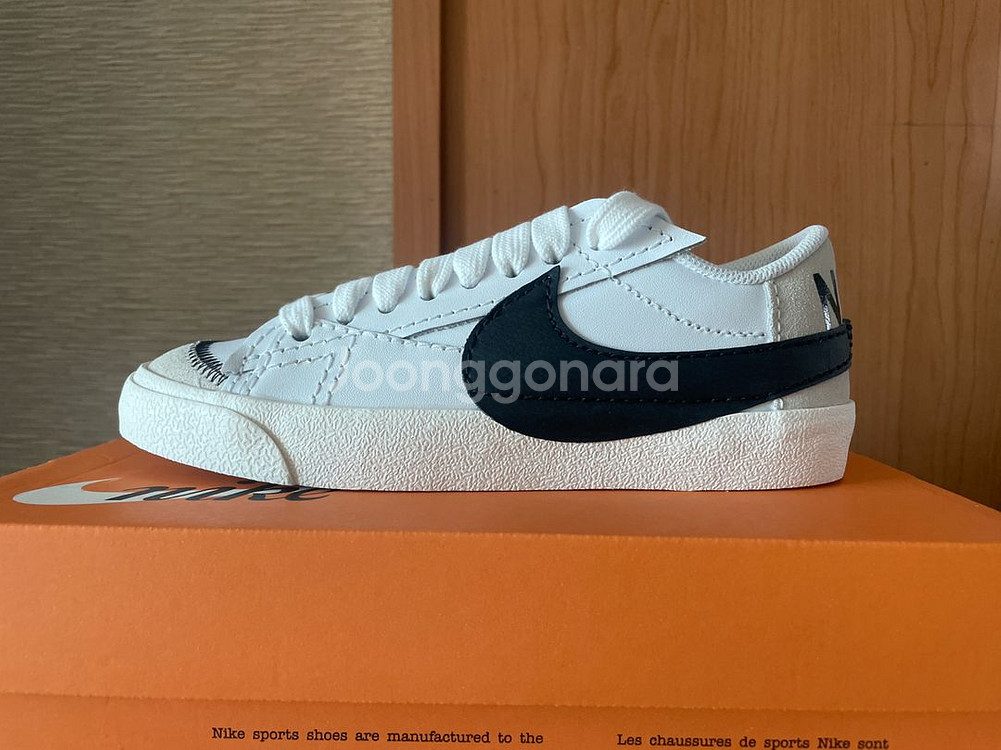 [신품] 나이키 스니커즈 235 판매--0