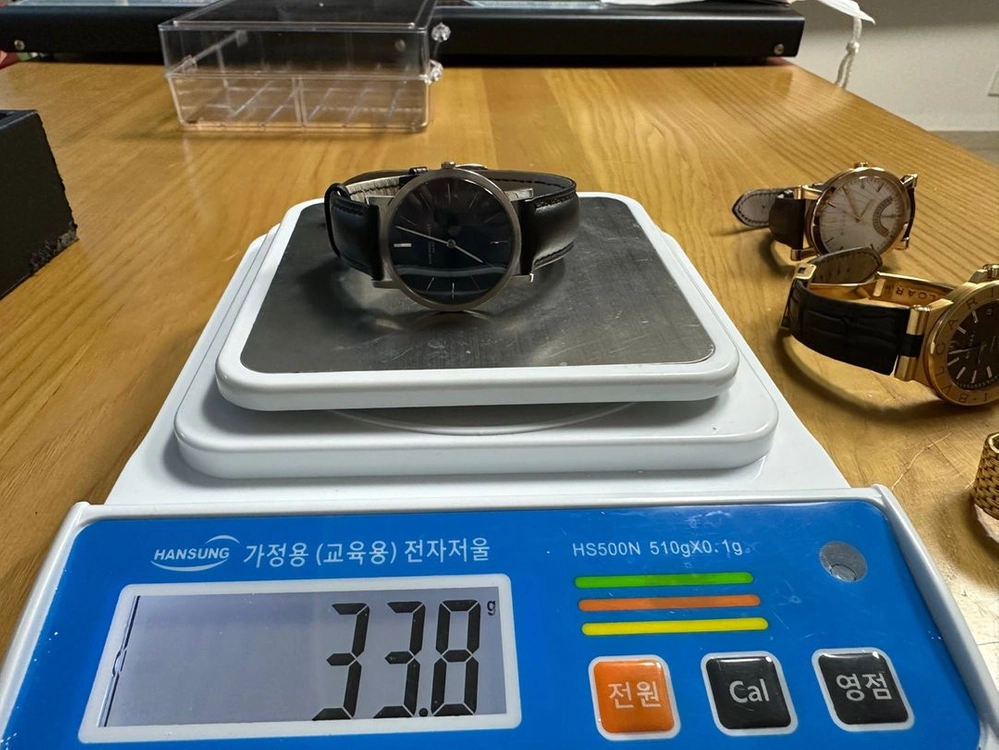 AP 오데마피게 청판 18k화이트골드 시계 팝니다 이미지