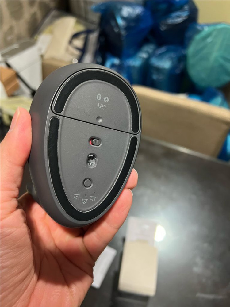 로지텍 리프트(lift) 오른손 A급 판매--1