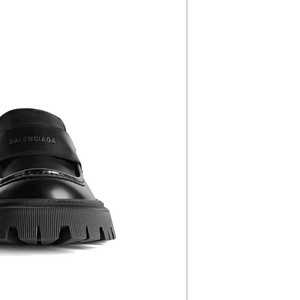 발렌시아가 트렉터 로퍼 블랙 새상품 신상품