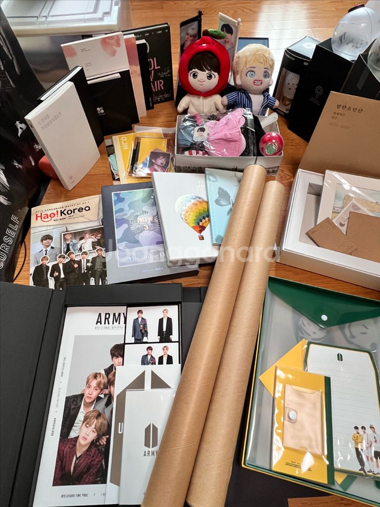 BTS 방탄소년단 굿즈 모음--0
