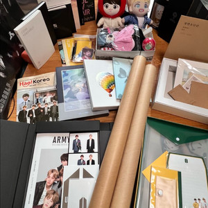 BTS 방탄소년단 굿즈 모음